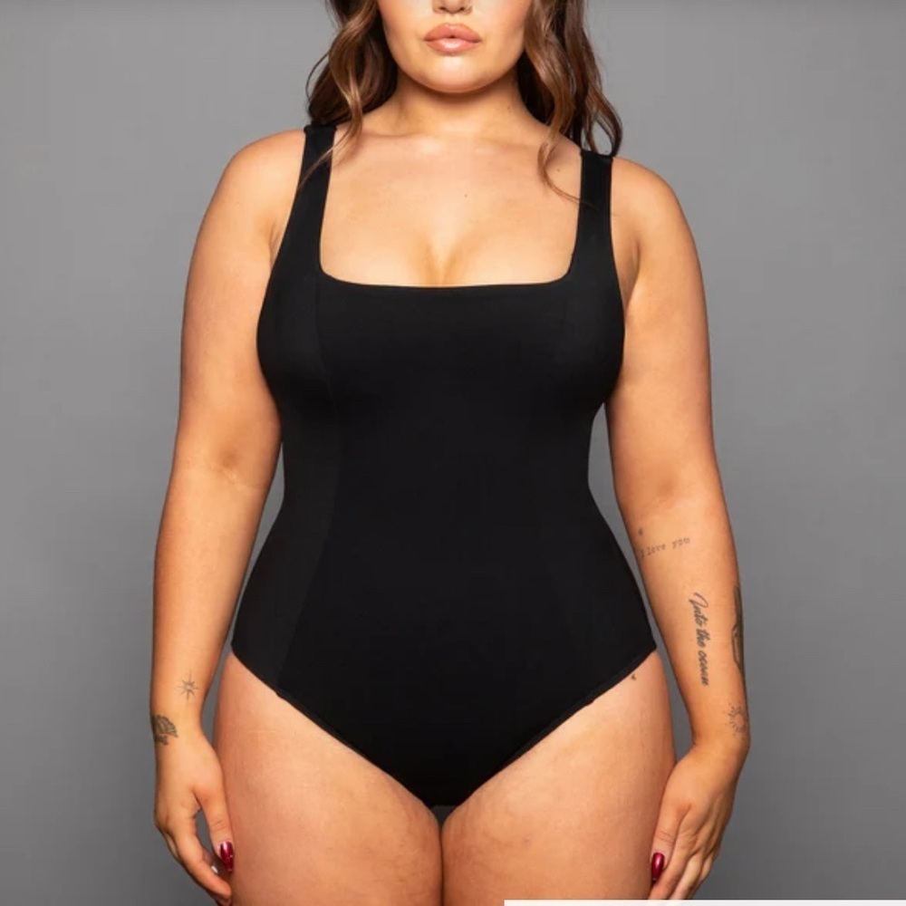 Tae Swimwear Women’s Black Swimsuit Lace Up Back Bathing Suit Plus Size 2X